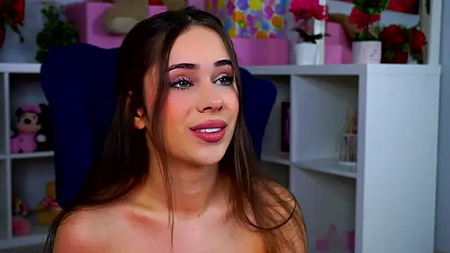 Ava Solis online show from February 5, 2026, 7:53 pm