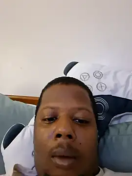 Snapshot of Yulecock chatting on July 7, 2026, 10:57 pm Yulecock online show from July 7, 2026, 10:57 pm