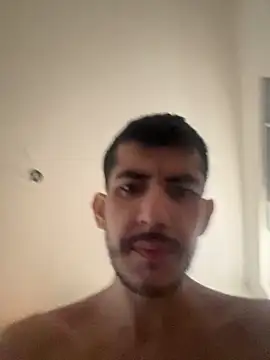 Snapshot of vinihfeh chatting on May 22, 2026, 5:33 pm vinihfeh online show from May 22, 2026, 5:33 pm