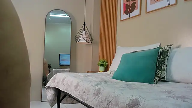 Snapshot of Dalila_Najjar_ chatting on January 13, 2026, 2:21 pm Dalila Najjar online show from January 13, 2026, 2:21 pm