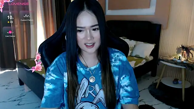 simplykhate online show from February 18, 2026, 1:47 am