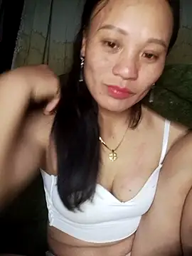 Snapshot of Piu_18 chatting on February 10, 2026, 1:26 am Piu 18 online show from February 10, 2026, 1:26 am