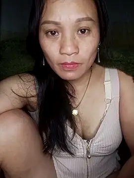 Snapshot of Piu_18 chatting on February 8, 2026, 7:06 am Piu 18 online show from February 8, 2026, 7:06 am