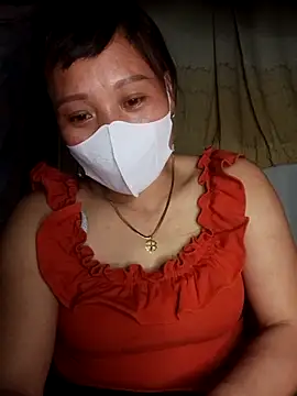 Snapshot of Piu_18 chatting on March 1, 2026, 1:44 pm Piu 18 online show from March 1, 2026, 1:44 pm