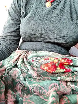 Queen chayna online show from March 29, 2026, 4:14 am