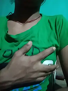 Alisha beby143 online show from May 21, 2026, 8:17 pm