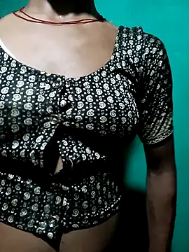 Alisha beby143 online show from May 19, 2026, 6:26 pm