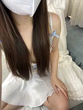 Snapshot of _xiaoxinxin_ chatting on April 20, 2026, 1:56 pm xiaoxinxin online show from April 20, 2026, 1:56 pm