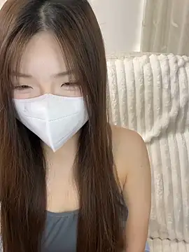 Snapshot of _xiaoxinxin_ chatting on May 8, 2026, 6:06 am xiaoxinxin online show from May 8, 2026, 6:06 am