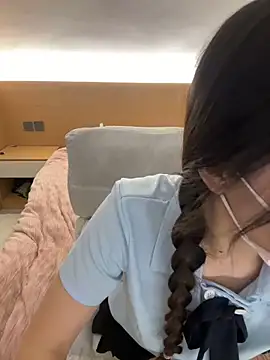  xiaoxinxin  online show from February 5, 2026, 1:51 pm