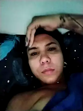 Snapshot of Yayiss_ chatting on July 18, 2026, 1:52 pm Yayiss online show from July 18, 2026, 1:52 pm