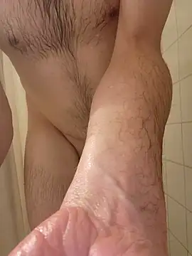 RyanTow06011148 online show from April 4, 2026, 1:01 am