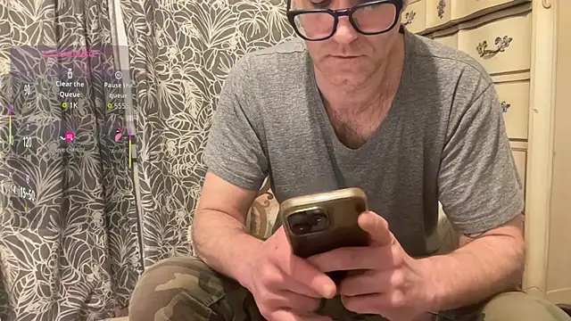 Snapshot of wolverinedream chatting on March 3, 2026, 5:47 am wolverinedream online show from March 3, 2026, 5:47 am