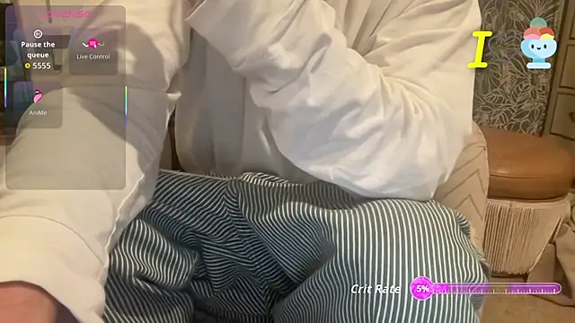 Snapshot of wolverinedream chatting on January 10, 2026, 3:02 am wolverinedream online show from January 10, 2026, 3:02 am