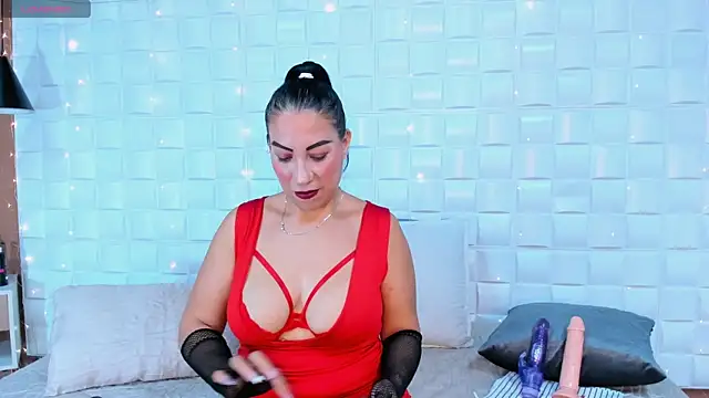 Snapshot of AmberJoyMilf chatting on May 3, 2026, 12:42 pm AmberJoyMilf online show from May 3, 2026, 12:42 pm