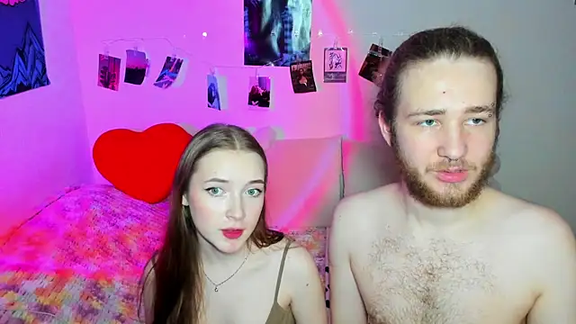 swiity room  online show from January 15, 2026, 4:21 pm