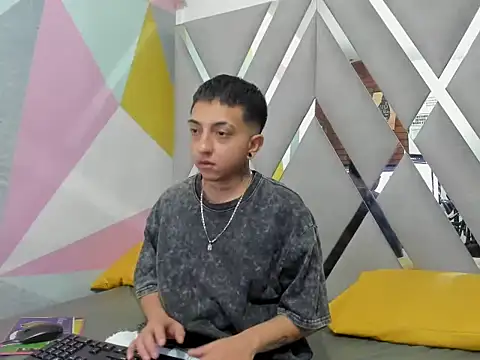 Mauro22  online show from January 11, 2026, 3:41 pm