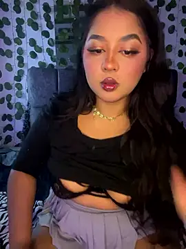 Snapshot of Isabella_Belmont chatting on January 12, 2026, 9:52 pm Isabella Belmont online show from January 12, 2026, 9:52 pm