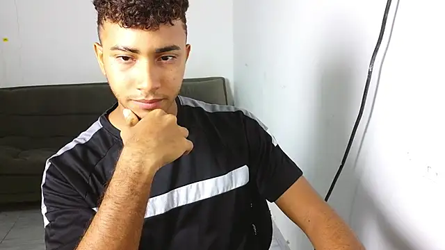 naugthy boy88 online show from April 16, 2026, 4:24 am