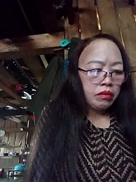 Agnes-baby online show from March 29, 2026, 1:40 am