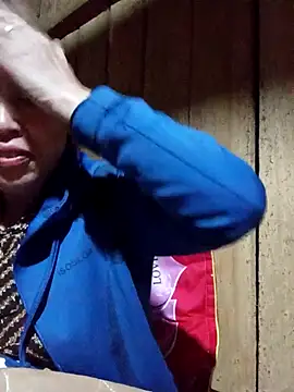 Agnes-baby online show from February 4, 2026, 11:11 pm