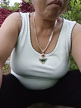 Snapshot of Agnes-baby chatting on June 26, 2026, 11:27 am Agnes-baby online show from June 26, 2026, 11:27 am