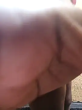 Bootyful me online show from March 19, 2026, 8:14 am