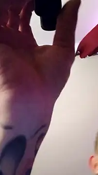 Snapshot of Der_Schoene_Penis chatting on March 1, 2026, 1:44 pm Der Schoene Penis online show from March 1, 2026, 1:44 pm