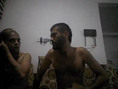 stivenxx77 online show from January 6, 2026, 3:32 am