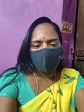 Snapshot of Tamil_Hot_Divya chatting on February 9, 2026, 4:27 pm Tamil Hot Divya online show from February 9, 2026, 4:27 pm