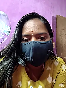 Snapshot of Tamil_Hot_Divya chatting on February 12, 2026, 12:21 am Tamil Hot Divya online show from February 12, 2026, 12:21 am