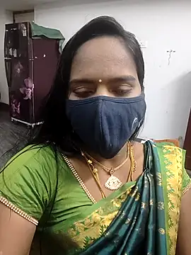 Snapshot of Tamil_Hot_Divya chatting on February 4, 2026, 1:06 pm Tamil Hot Divya online show from February 4, 2026, 1:06 pm