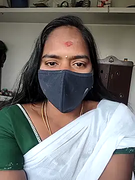 Snapshot of Tamil_Hot_Divya chatting on February 17, 2026, 5:38 am Tamil Hot Divya online show from February 17, 2026, 5:38 am