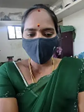 Snapshot of Tamil_Hot_Divya chatting on February 14, 2026, 8:58 am Tamil Hot Divya online show from February 14, 2026, 8:58 am