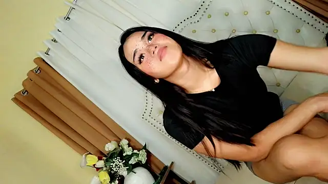 itsmadisonfucker online show from March 22, 2026, 4:41 pm