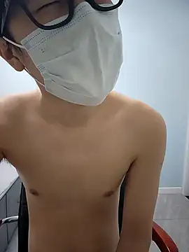 tinKKKKKKL online show from April 18, 2026, 1:35 pm