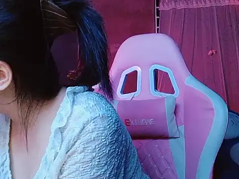 -Tamy- online show from March 5, 2026, 12:57 pm