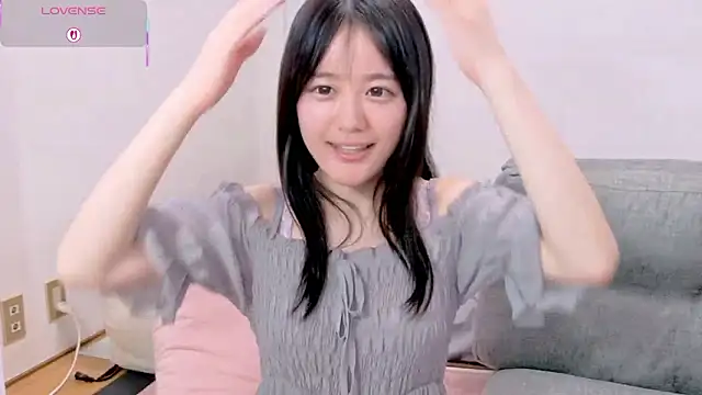 hani-chan online show from April 19, 2026, 3:40 am