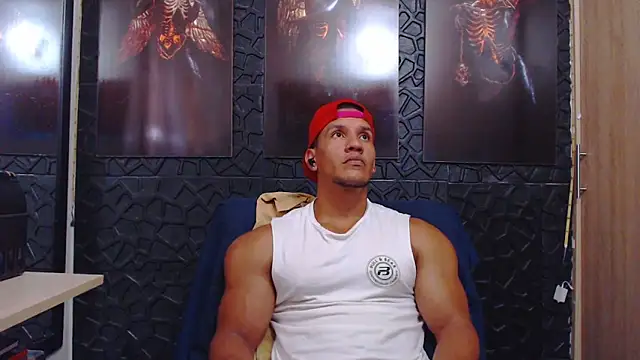 viktor herrera online show from April 18, 2026, 7:07 pm