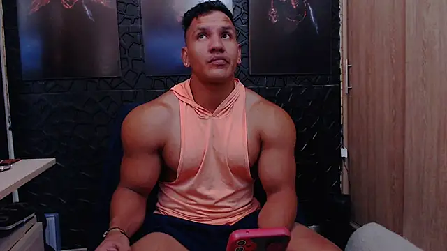 viktor herrera online show from June 26, 2026, 1:39 pm