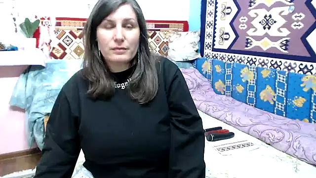 Snapshot of Adelinemilf chatting on March 12, 2026, 1:04 pm Adelinemilf online show from March 12, 2026, 1:04 pm