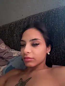 Snapshot of Evelin199 chatting on June 15, 2026, 10:15 am Evelin199 online show from June 15, 2026, 10:15 am