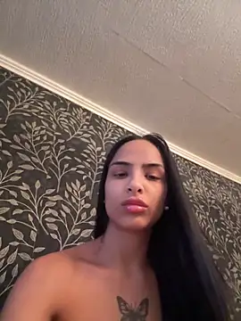 Snapshot of Evelin199 chatting on June 21, 2026, 1:50 pm Evelin199 online show from June 21, 2026, 1:50 pm