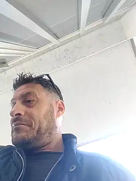 colosone online show from October 10, 2025, 9:32 am