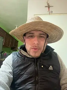 Eduardo280519 online show from January 11, 2026, 4:52 am