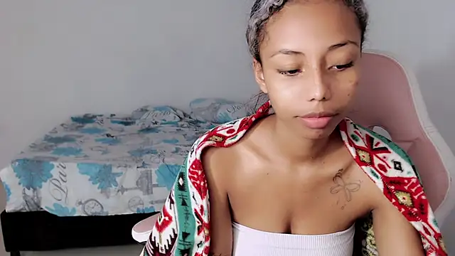 linda brown  online show from April 17, 2026, 11:24 am