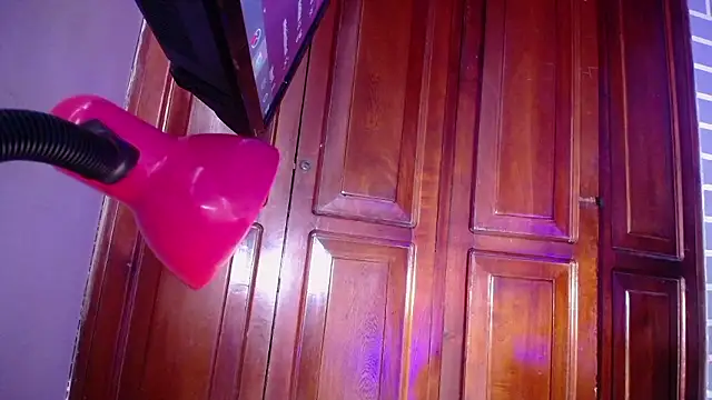 Snapshot of AngelCute19 chatting on January 15, 2026, 2:20 pm AngelCute19 online show from January 15, 2026, 2:20 pm