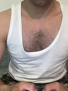 comings33 online show from April 17, 2026, 2:20 pm