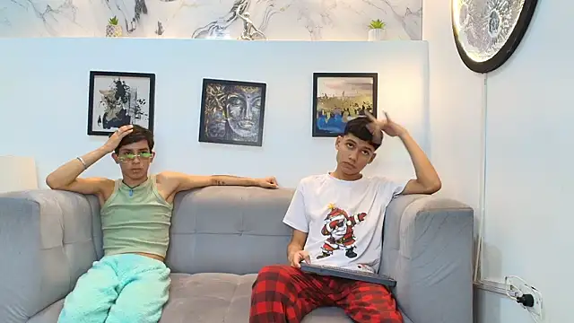 AVENGER BOYS2026 online show from February 3, 2026, 1:27 am