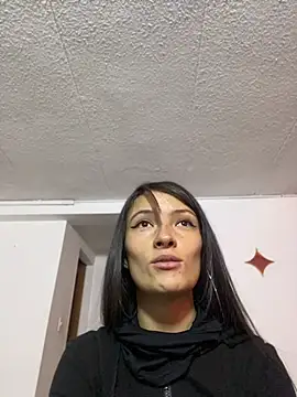 Snapshot of Michelle_ec chatting on May 11, 2026, 3:51 pm Michelle ec online show from May 11, 2026, 3:51 pm